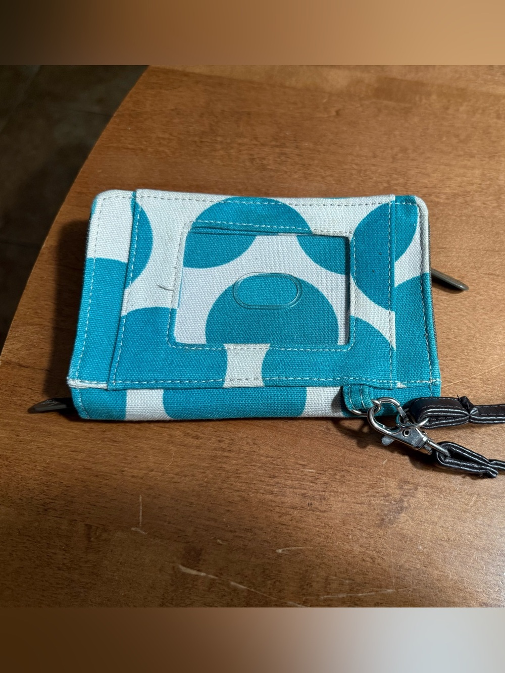 Thirty-one wallet wristlet.